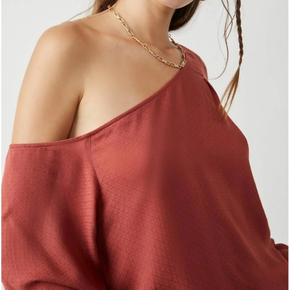 New Free People Off Shoulder Justina Top - Picture 2 of 8